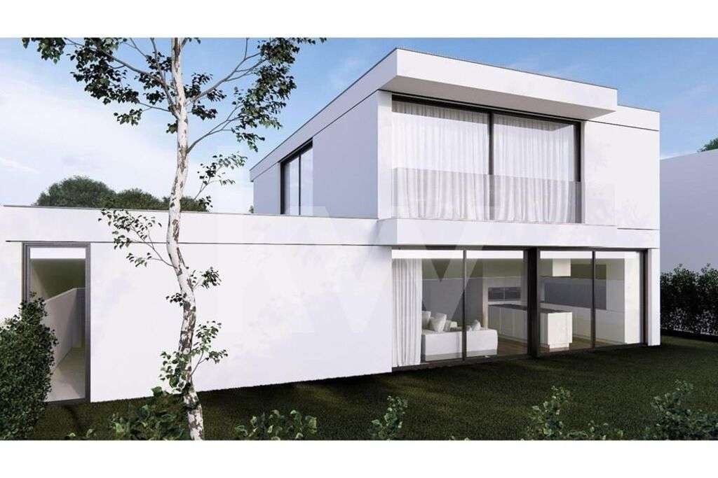 Magníficas Moradias Novas com 383 m2 de 2 pisos em construção em Amori - Grande imagem: 5/15