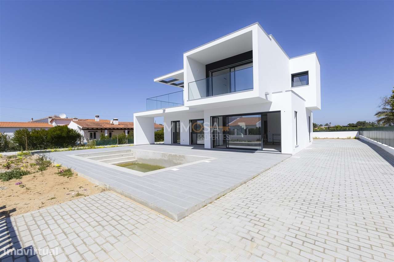 Moderna Moradia T4 em Construção na Paisagem Oceano - Grande imagem: 5/46