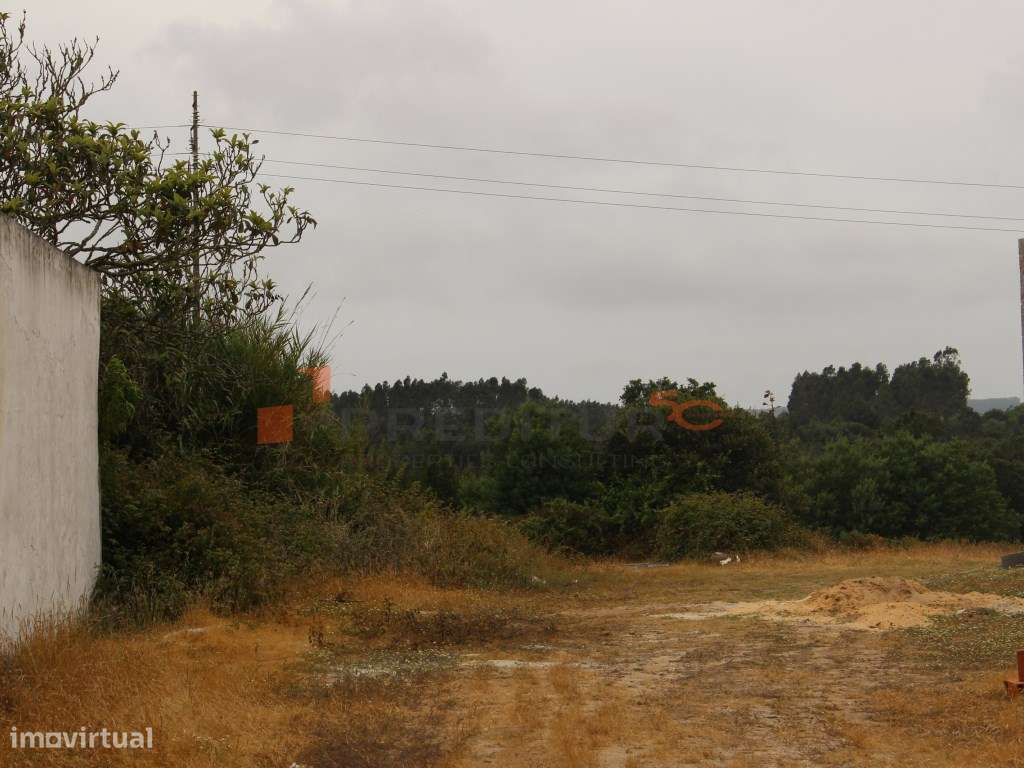 Terreno com 2.140 m2, no centro da vila de Tornada, Caldas da Rainha-4