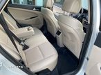 Hyundai Tucson 2.0 CRDi 4WD Automatik Premium - 28