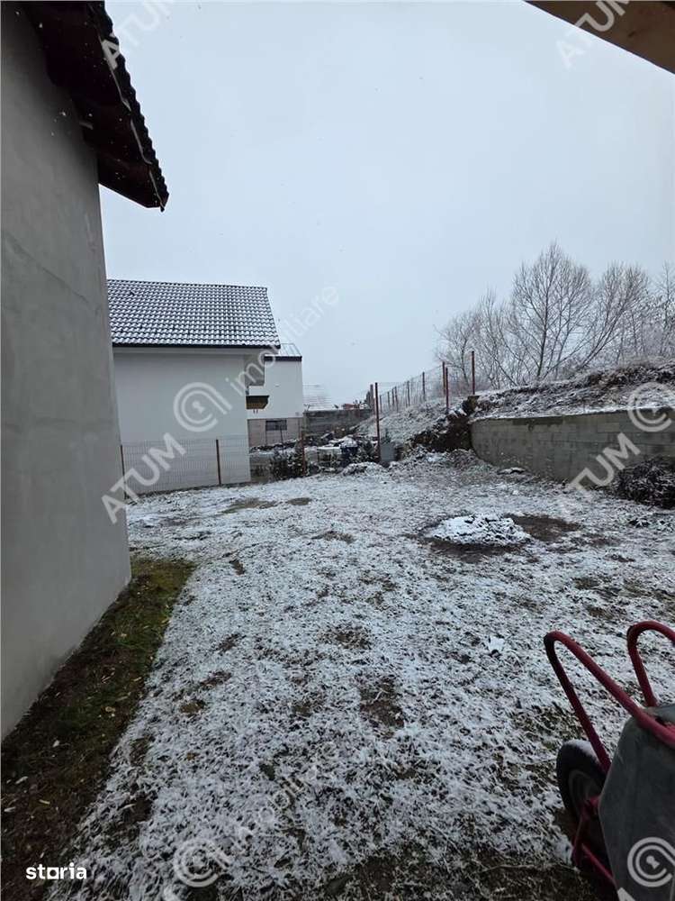 Casa cu 5 camere decomandate pe teren de 390 mp in Cisnadie Sibiu-6