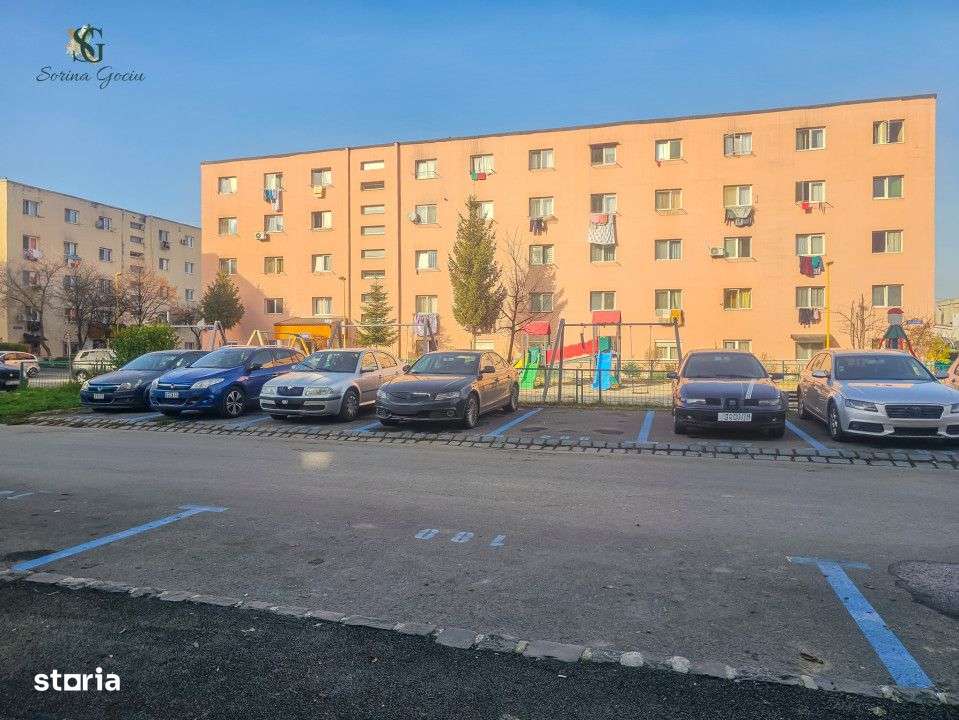 Camera de camin mobilata si utilata-13