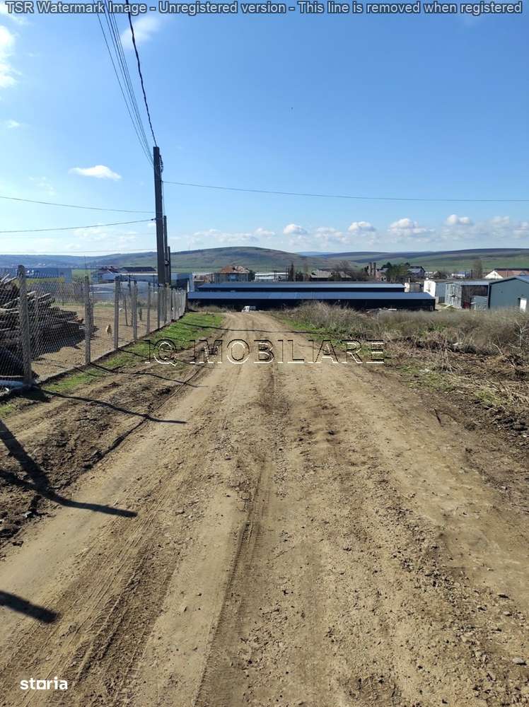 Teren industrial situat intre reprezenta Skoda - Zeelandia-5