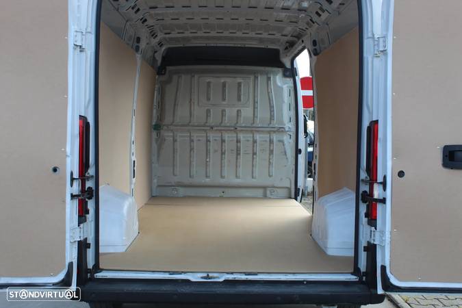 Fiat DUCATO 2.3 M-JET L3H2 // 2021 // 140 CV - 8