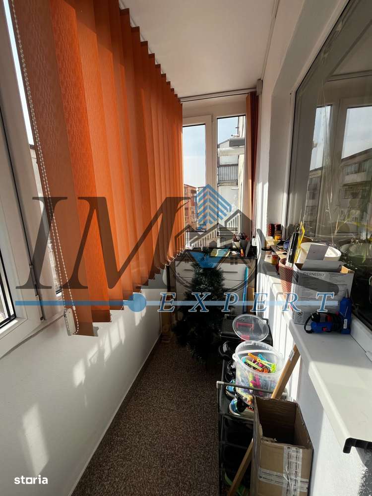 Apartament renovat cu 2 camere de vânzare in Sebeș - Imagine principală: 5/5