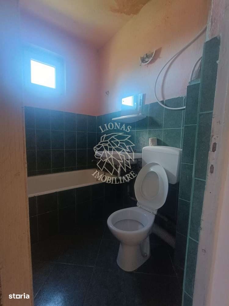 Apartament decomandat 2 camere-balcon-etaj 1-Central Zona Profi-3