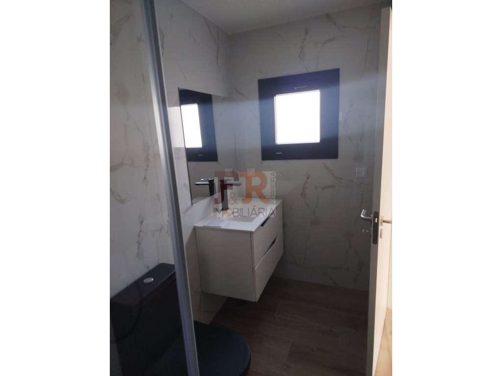 Moradia Térrea T3+1 com Piscina Fernão Ferro-6