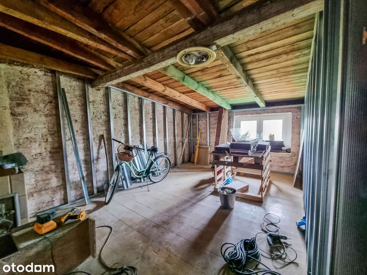 Okazja inwestycyjna - możliwość zrobienia 4 pokoi - Pełny obrazek: 5/7