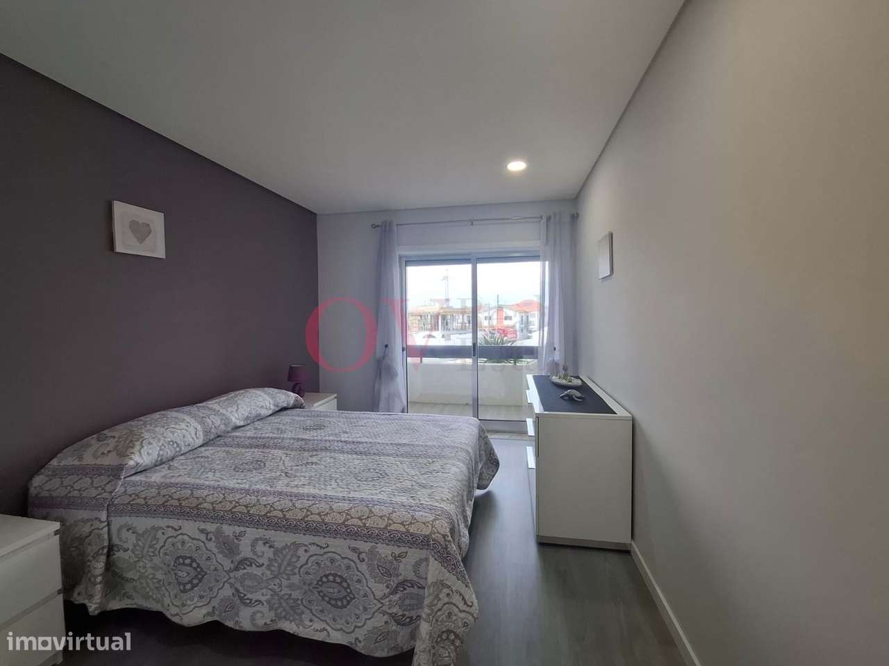 Apartamento T2 na Praia da Barra com 4 varandas e vista de Ria, para v-11