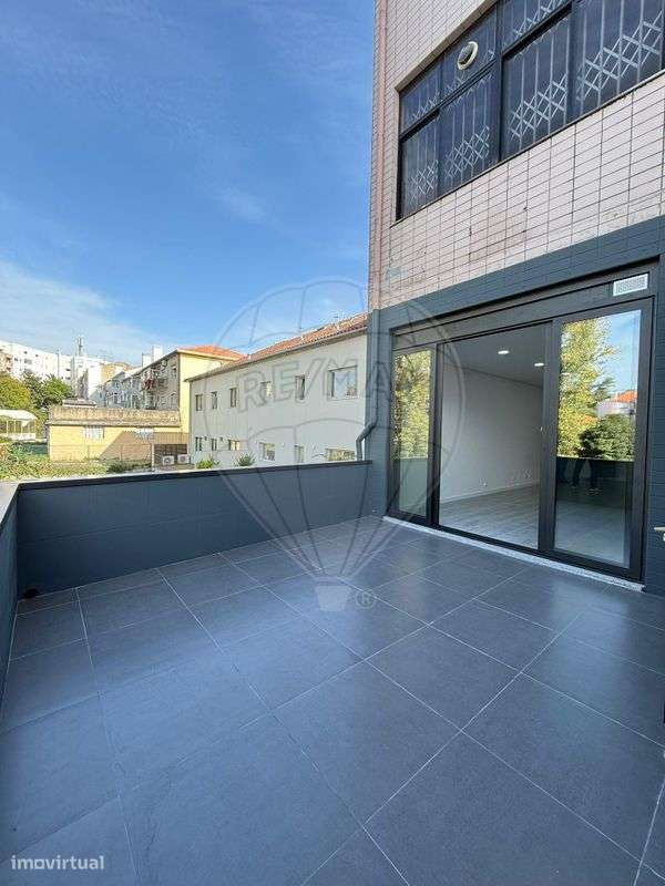 Apartamento T0 para arrendamento - Grande imagem: 3/6