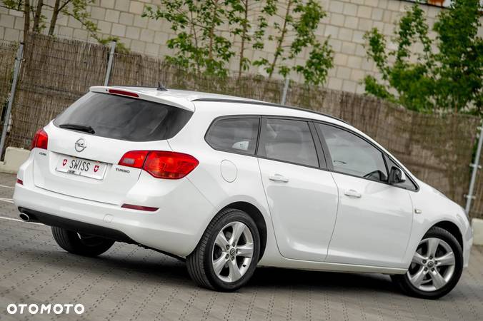 Opel Astra 1.6 Turbo Edition Sport - 11