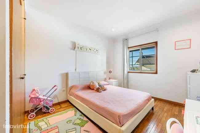 Apartamento T3 em Ponte - Guimarães-11