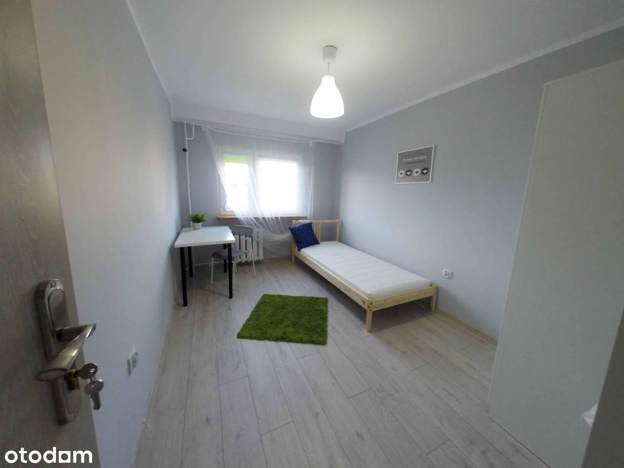 Piękna 56, mieszkanie z balkonem-1