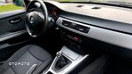 BMW Seria 3 318i - 21