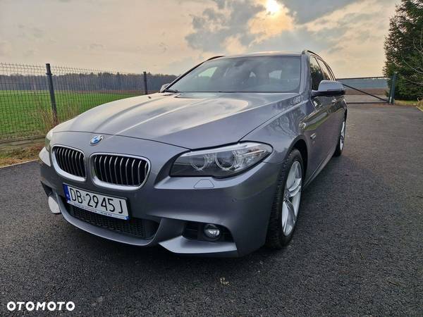 BMW Seria 5 520d xDrive Touring M Sport Edition - 34