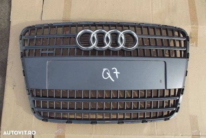 Grila Audi Q7 an 2007-2009 grila bara fata Audi Q7 NOI Grila NOUA - 1