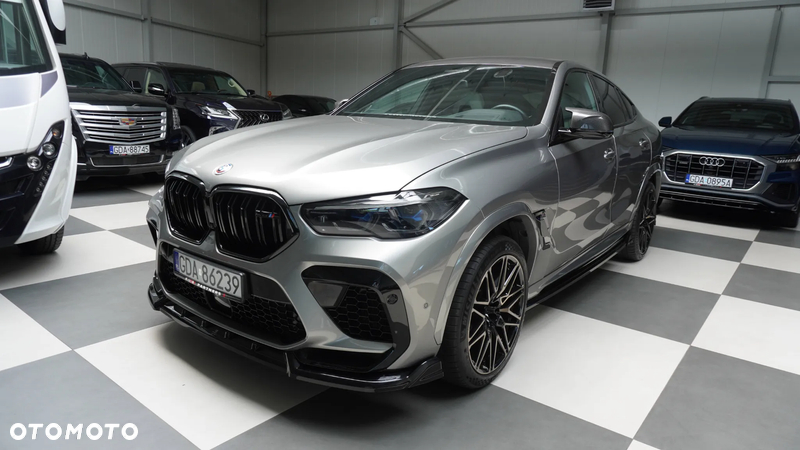 BMW X6M - 13