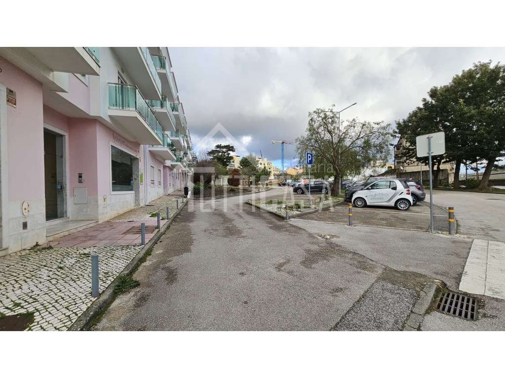 Apartamento estilo duplex T2+1 na Malveira-54