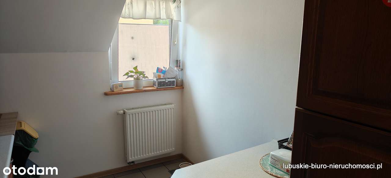 Trzy mieszkania oraz restauracja-10