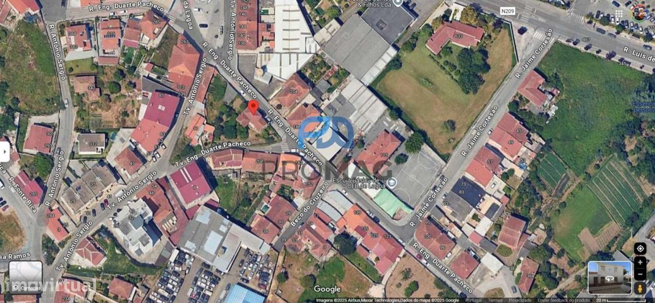 Moradia com jardim-17