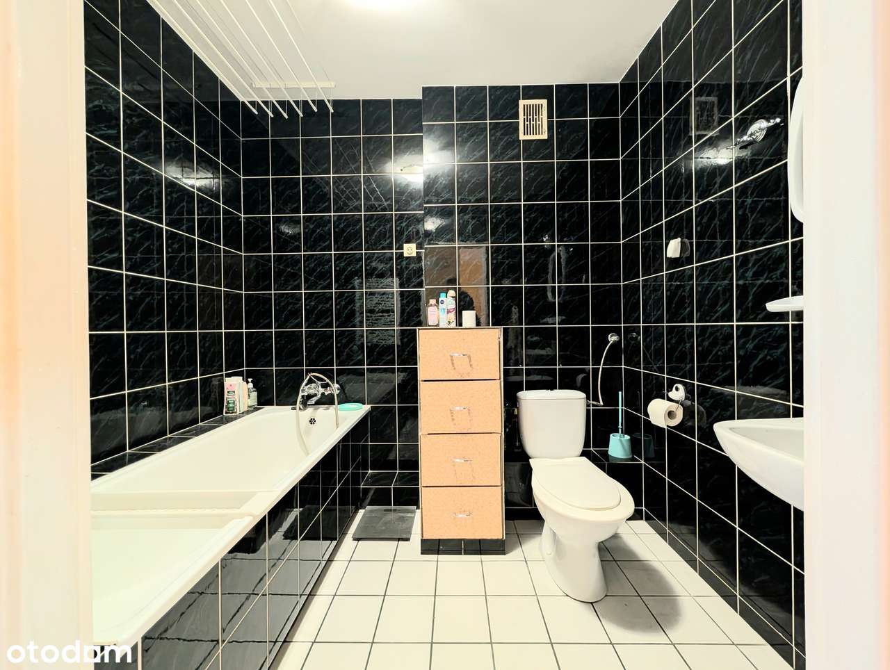 Dom 6 pokoi w centrum miasta-9