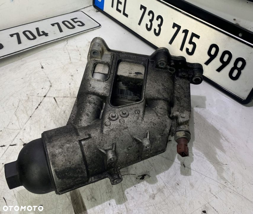 FILTR OLEJU PODSTAWA CHŁODNICA 7797392 BMW N47 E60 - 2