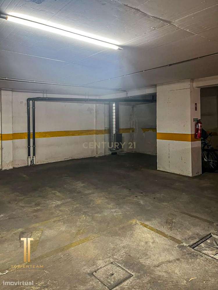 T3 com garagem e varanda, Lavradio, Barreiro-32