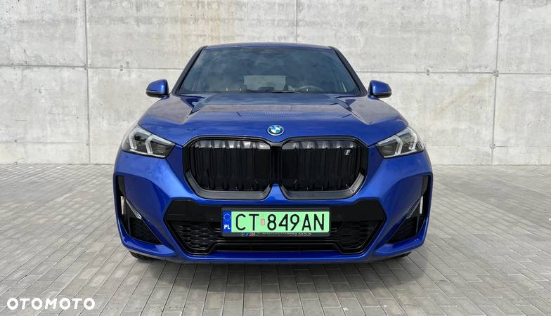 BMW iX1 xDrive30 M Sport - 2