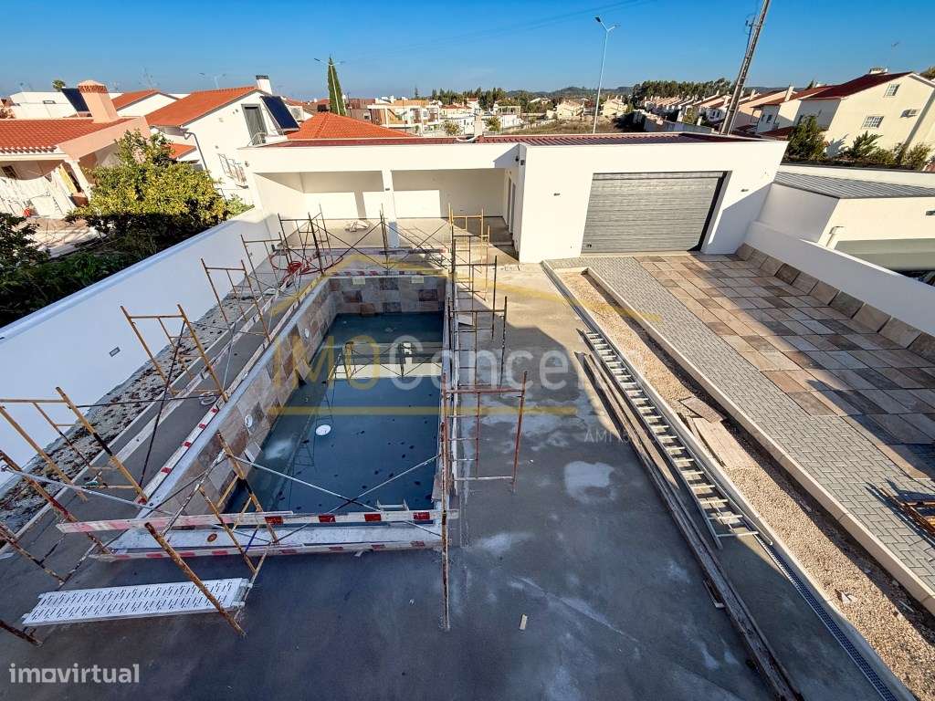 Moradia T5 Venda Entroncamento-29