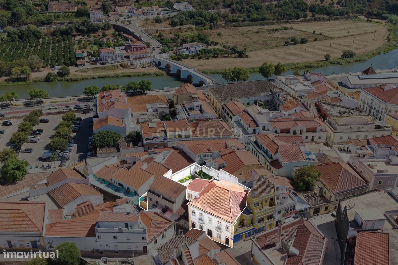 Palacete Histórico do Século XIX em Silves | 4 Artigos Independentes |-23