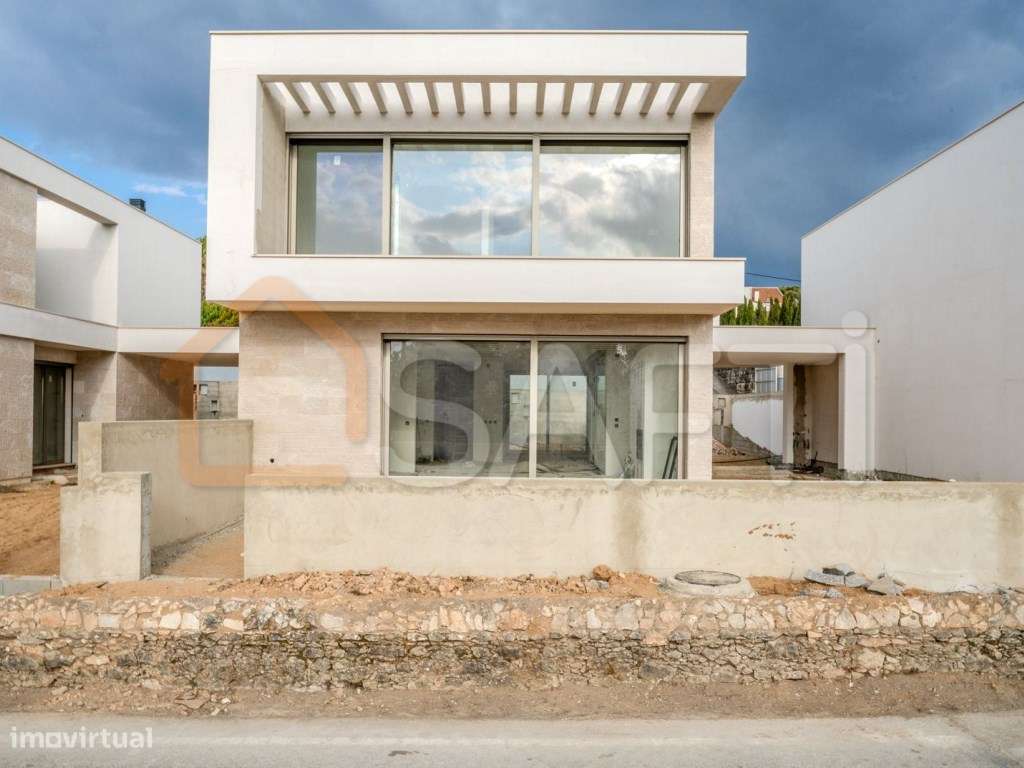 Moradia a estrear para venda em Rio Maior - Grande imagem: 2/12
