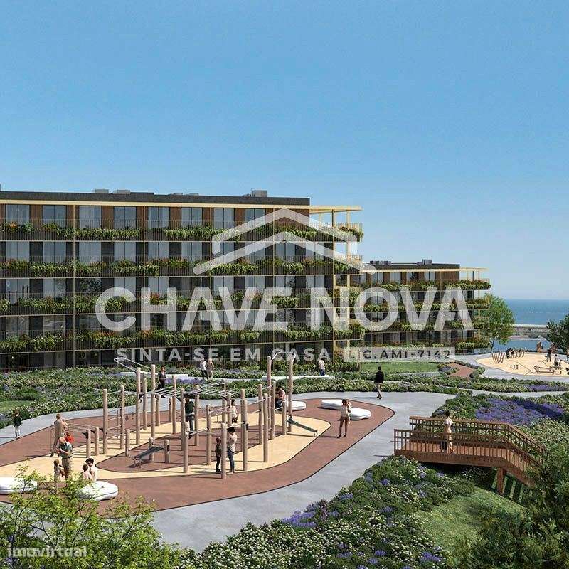 Apartamento T3 NOVO com Varanda-16