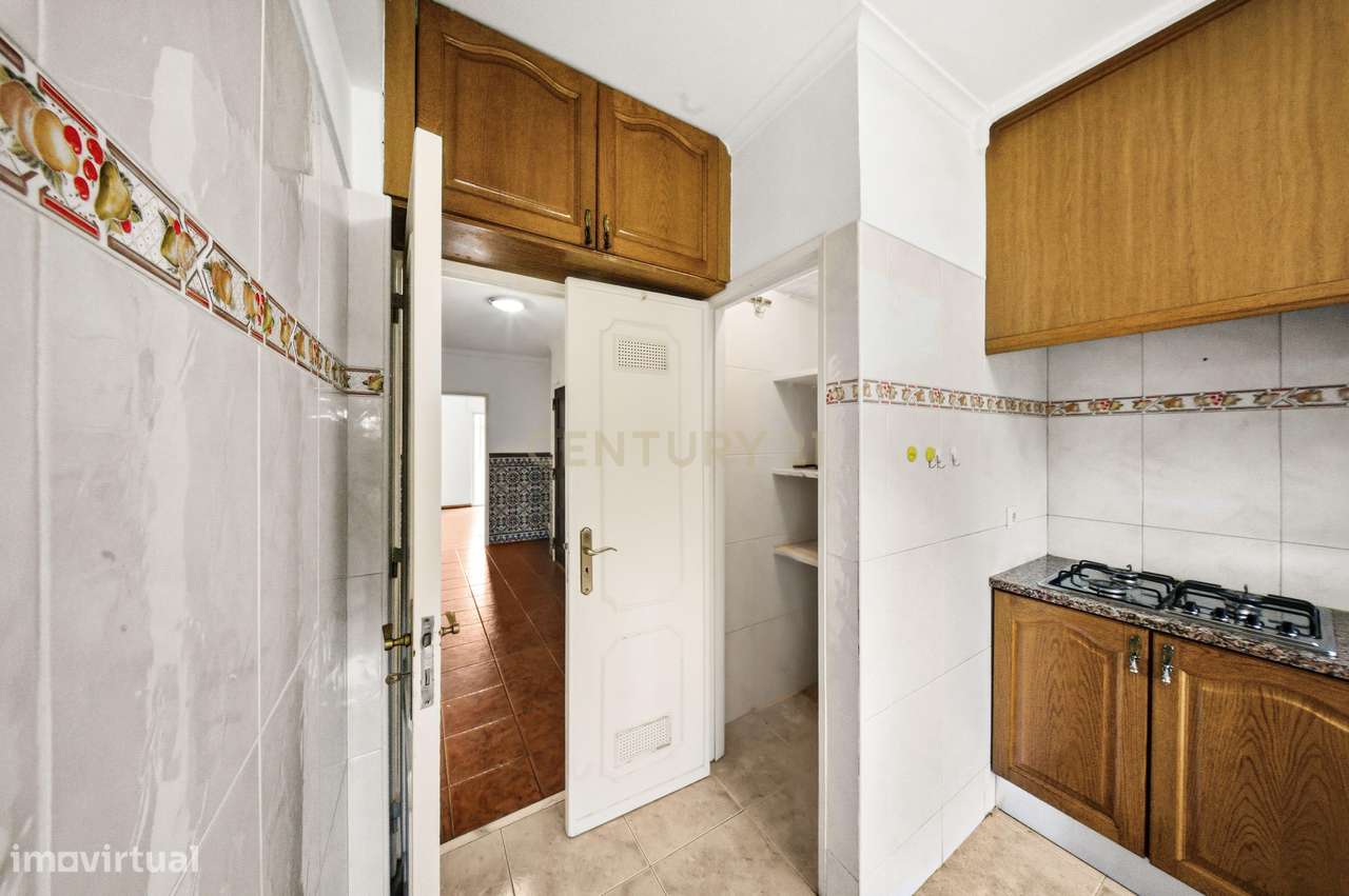 Apartamento T3 - Barcarena - Grande imagem: 5/17