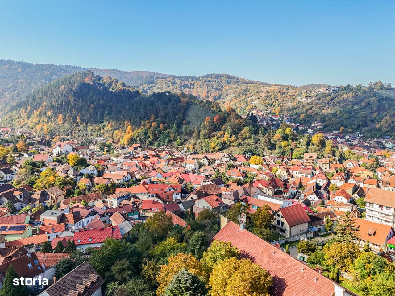 De vânzare - corp de casă, zonă istorică Piața Unirii - Brașov. - Imagine principală: 2/10