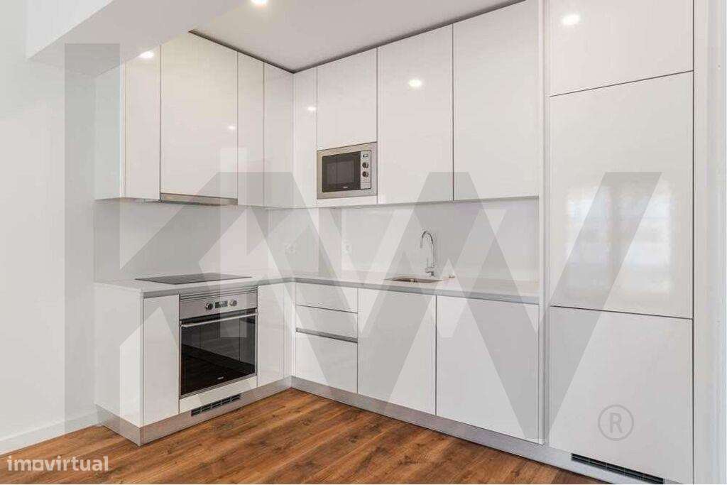 Apartamento T2  c/ terraço de 96 m2, varanda e 1 lugar de garagem na A - Grande imagem: 5/16