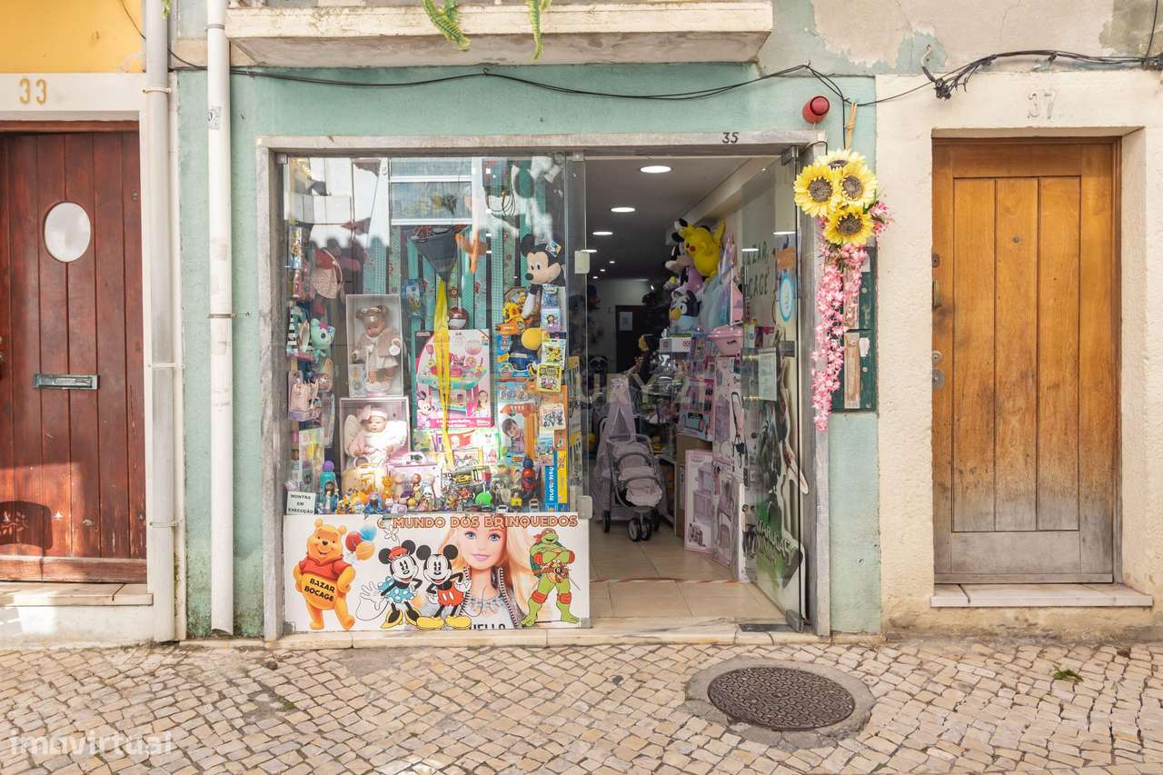Oportunidade de Trespasse: Loja no Coração da Baixa de Setúbal! - Grande imagem: 3/23