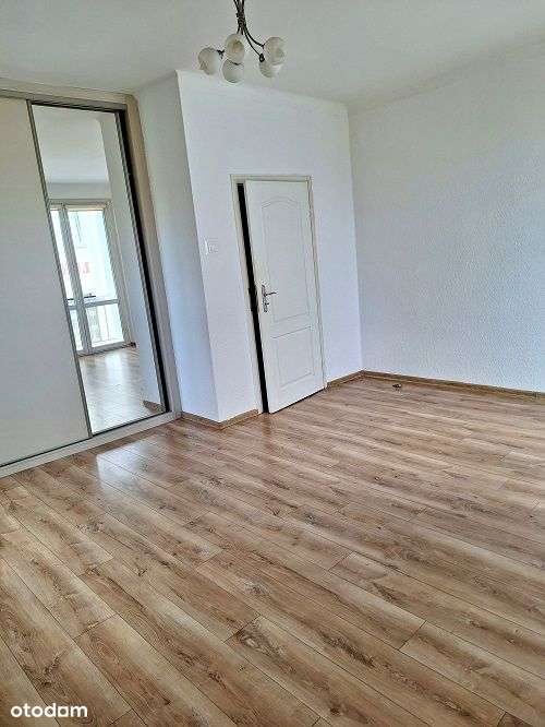 Duża Kawalerka 37,2 m2 na Kapuściskach-2