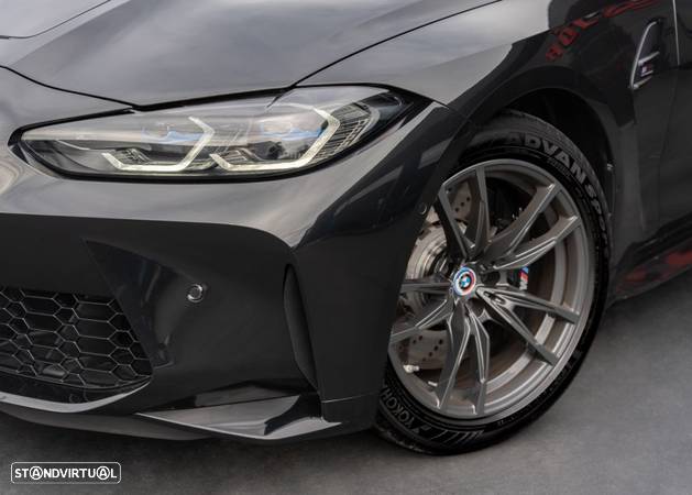 BMW M4 Competition Pack 50 anos M - 5