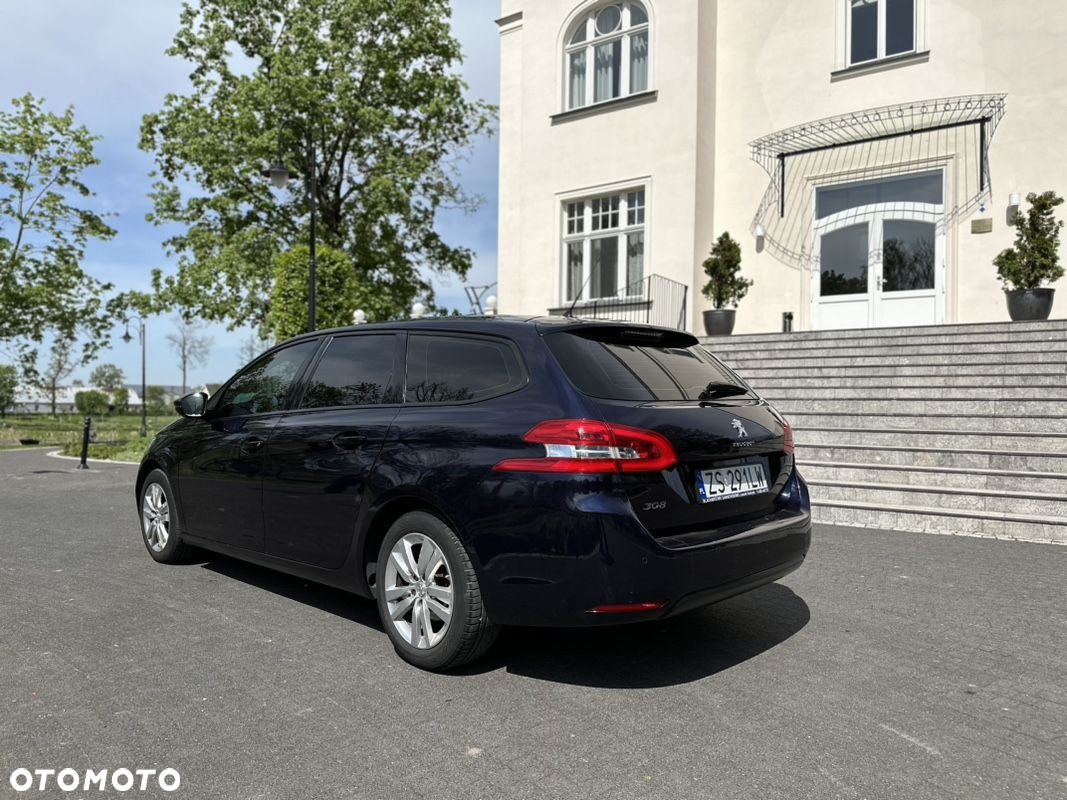 Peugeot 308 - 3