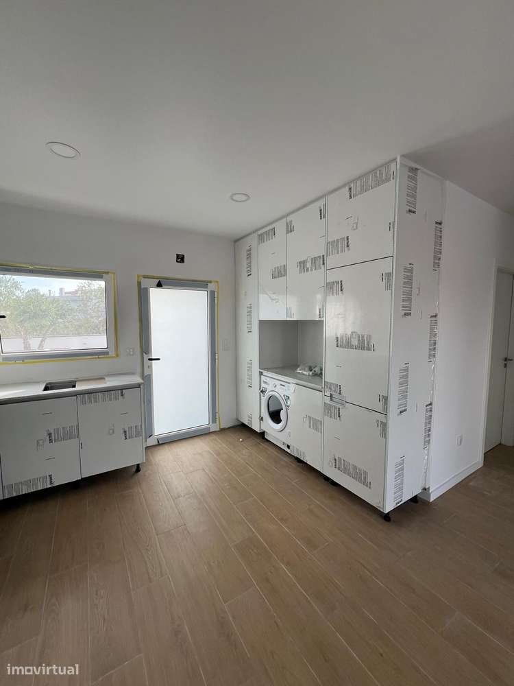 Moradia T2 Pronta a Habitar no Centro de Fátima - Preço Negociável-19