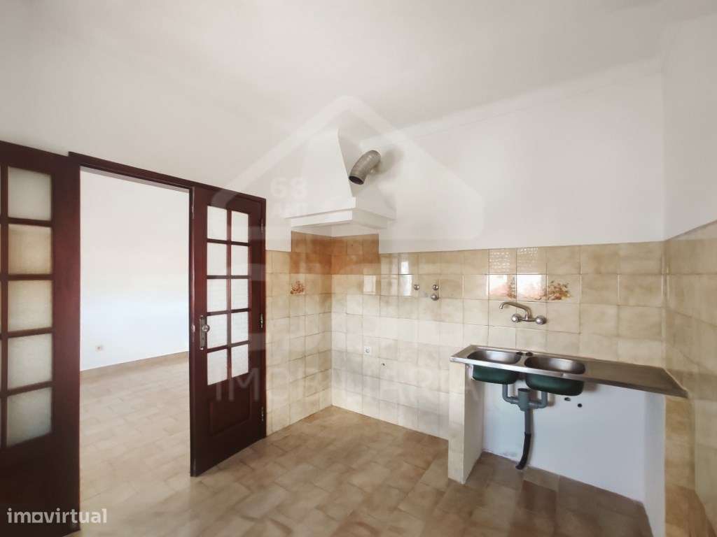Moradia à Venda em Coruche - Valor Negociável-18