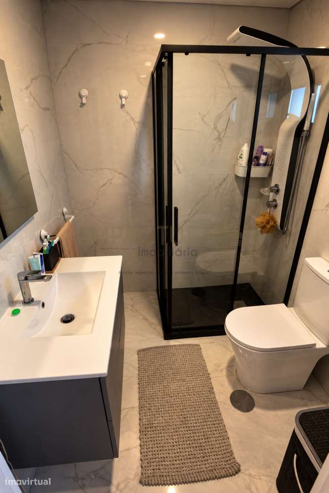 Moradia T3+T1 renovados-31