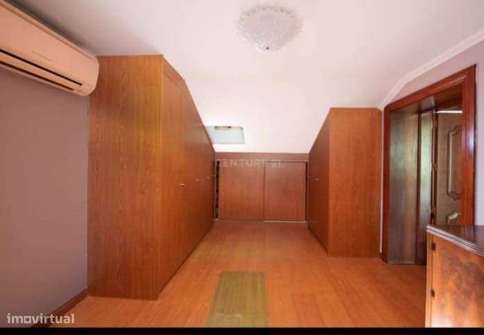 Moradia de Luxo T7 na quinta do Peru-35