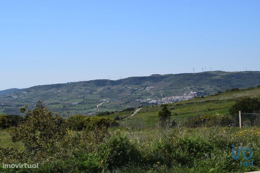 Terreno em Lisboa de 8000,00 m2