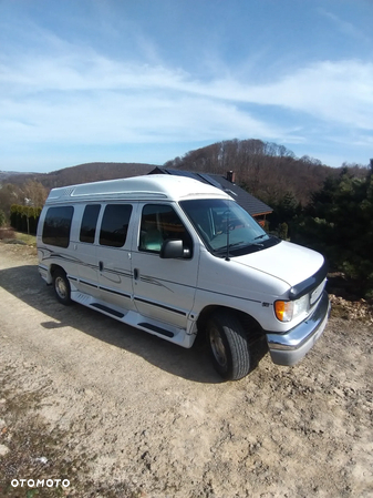 Ford Econoline - 3