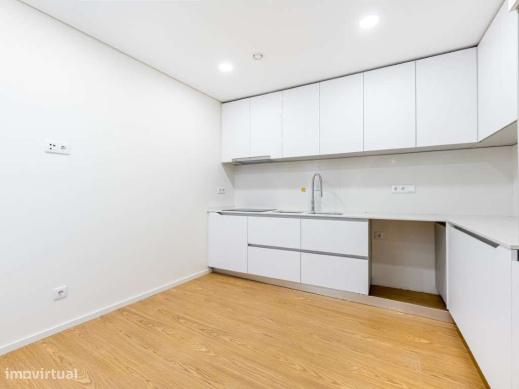 Prédio Moradia novo no Centro Histórico de Braga-14