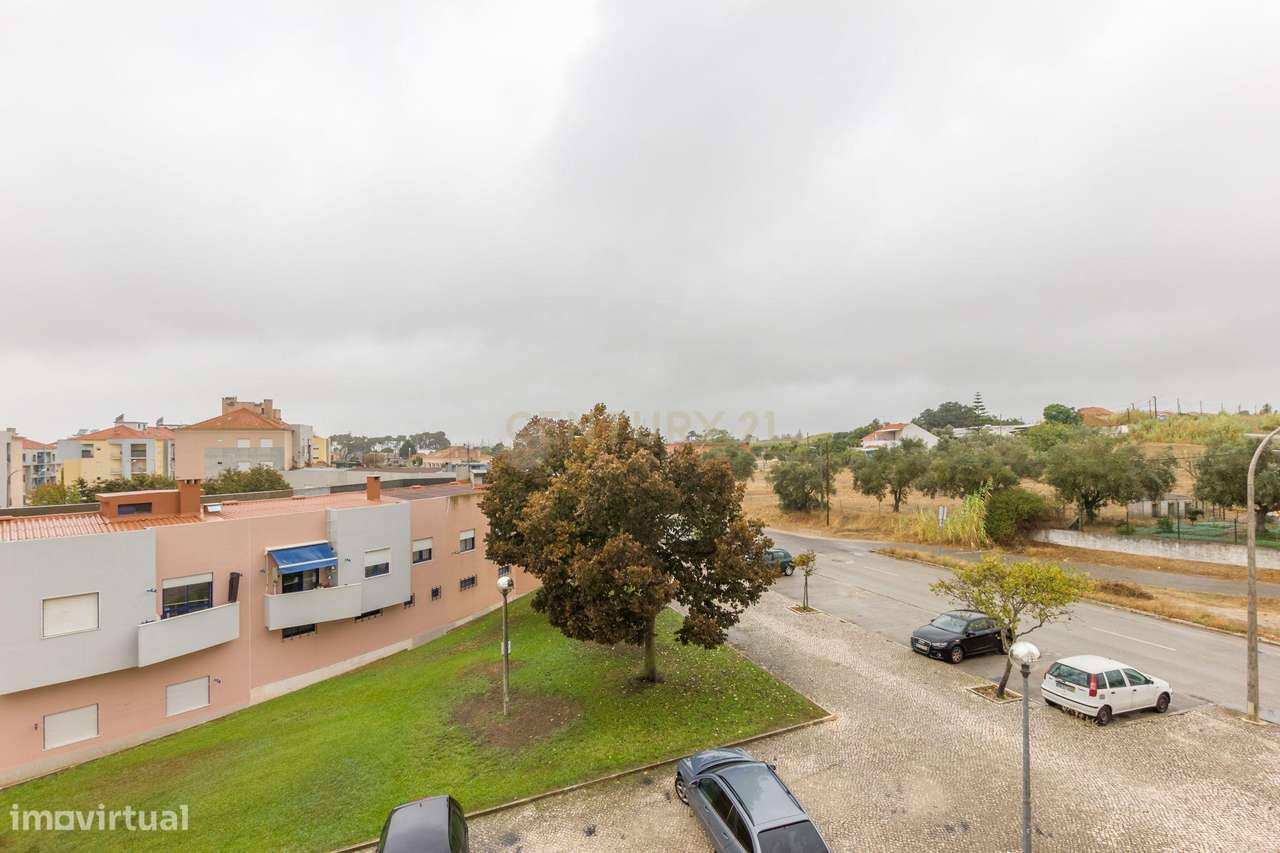 Apartamento T3 Moita em excelente localização-17