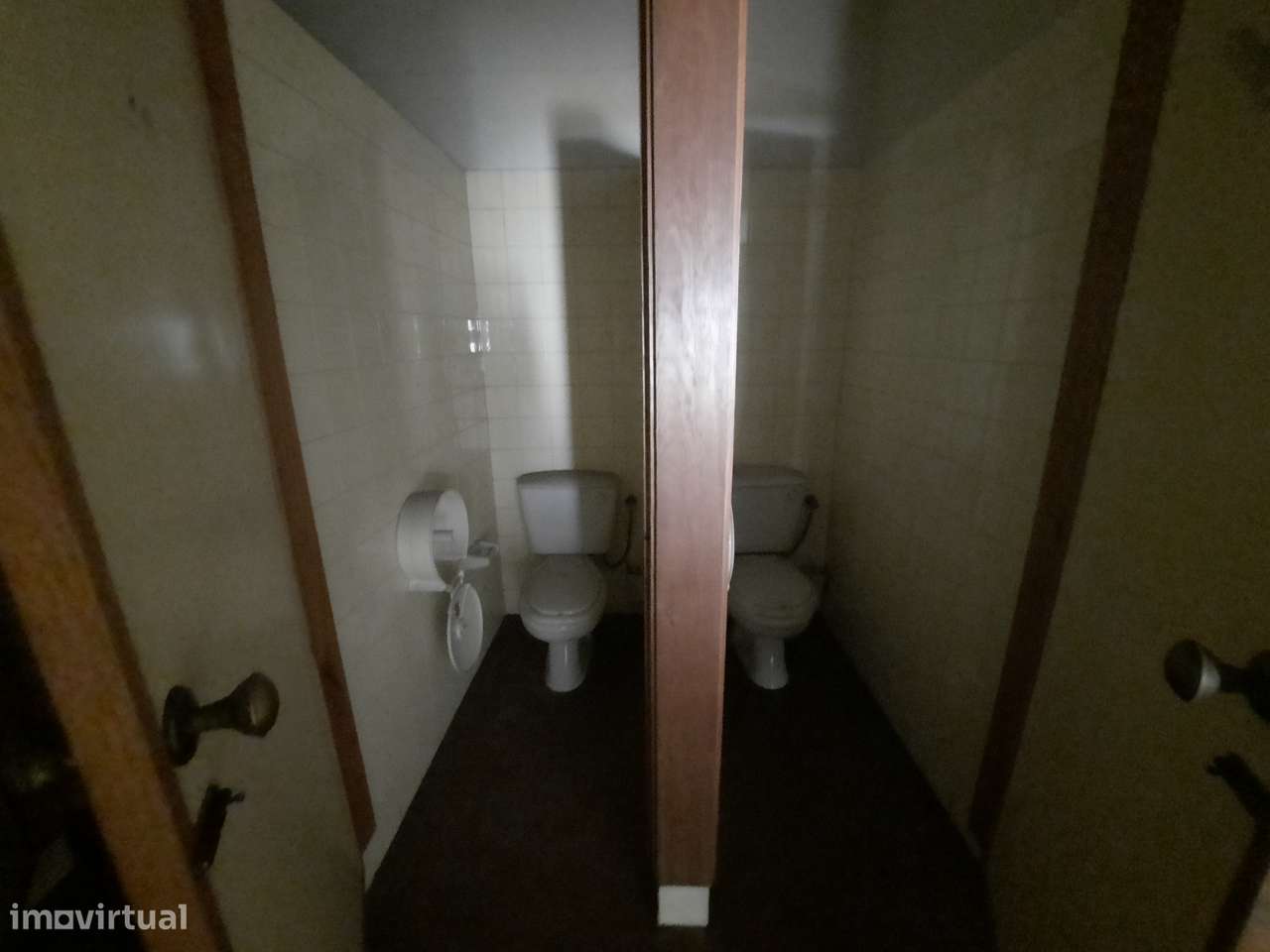 Imóvel comercial em Ermesinde com 564 m²-14