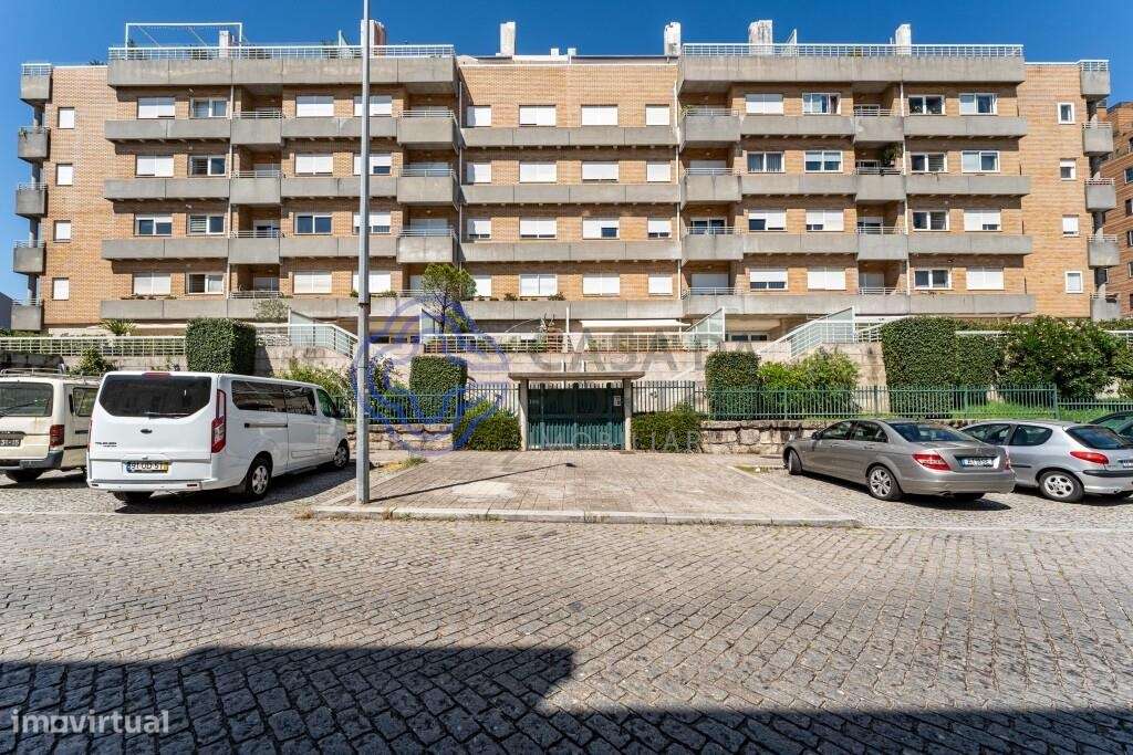 Condomínio Porto Antas Apartamento T5 - Grande imagem: 2/38