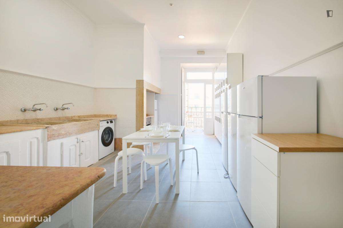 Quarto - localizado em Entrecampos Lisbon - Grande imagem: 2/50